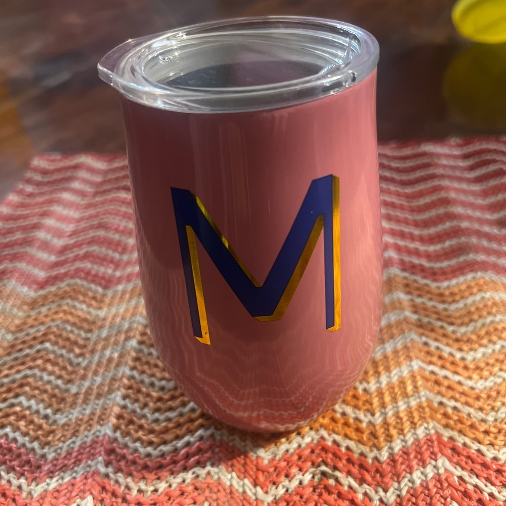 Stainless steel tumbler